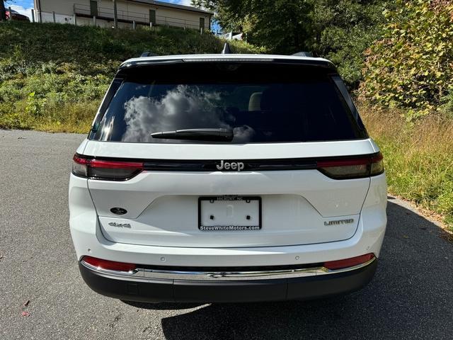 new 2025 Jeep Grand Cherokee car, priced at $49,999