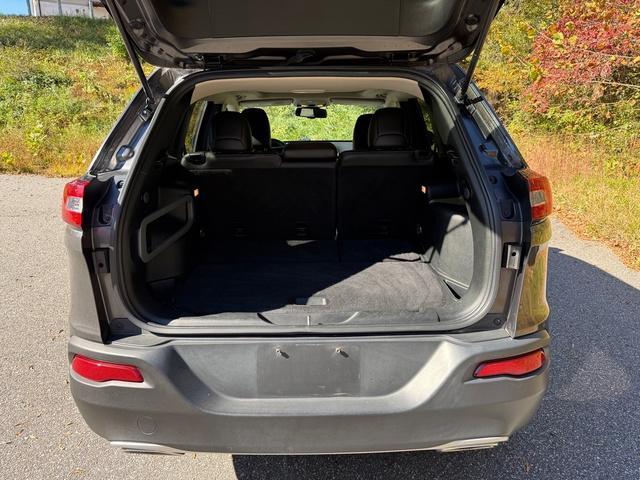 used 2017 Jeep Cherokee car, priced at $14,999