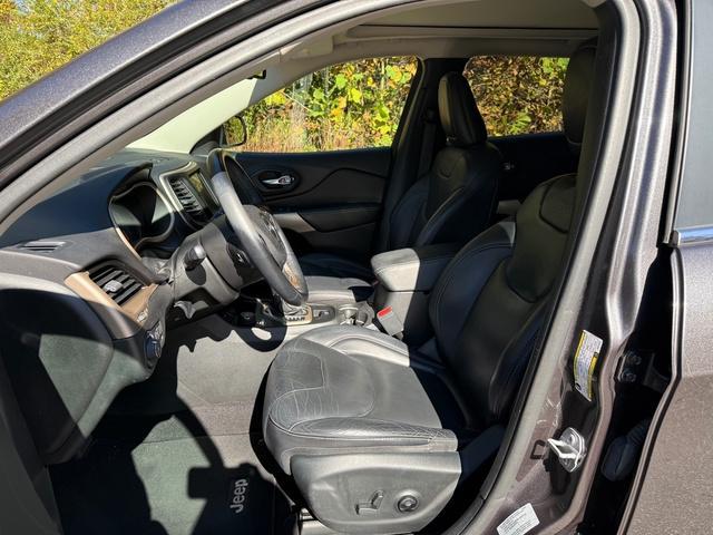 used 2017 Jeep Cherokee car, priced at $14,999