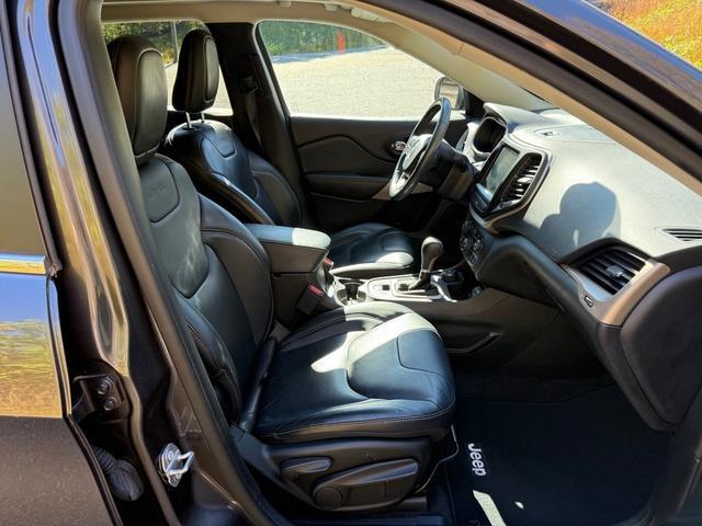 used 2017 Jeep Cherokee car, priced at $14,999