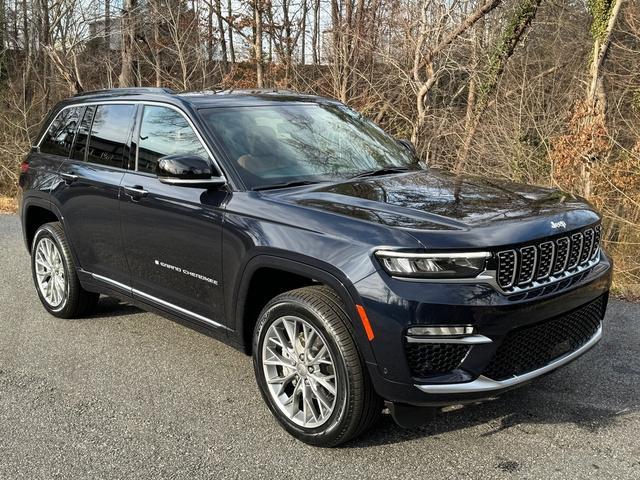 new 2024 Jeep Grand Cherokee car, priced at $63,999