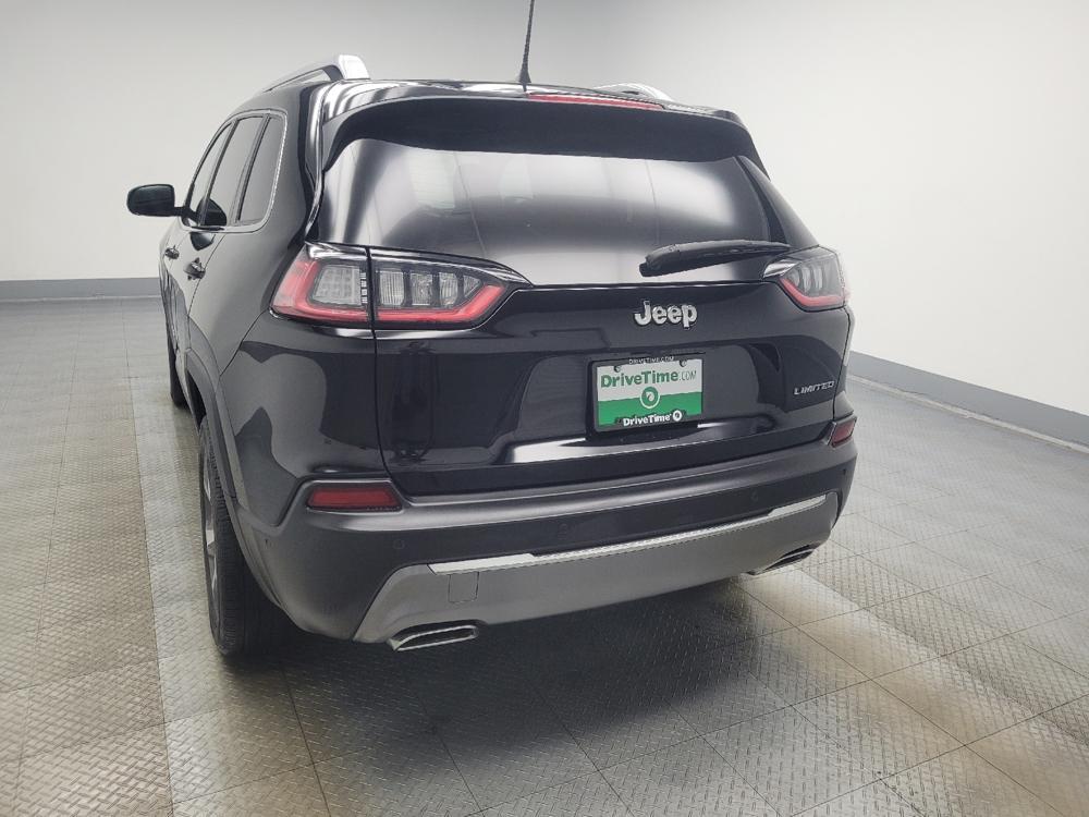 used 2021 Jeep Cherokee car, priced at $26,095