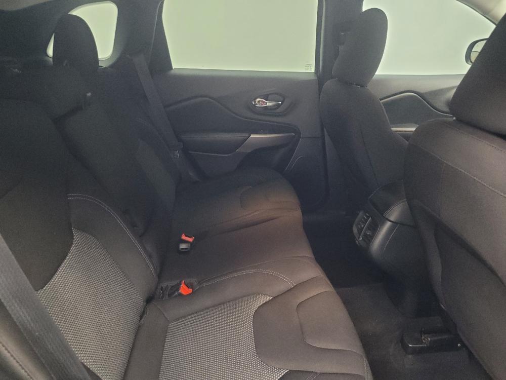 used 2021 Jeep Cherokee car, priced at $18,795