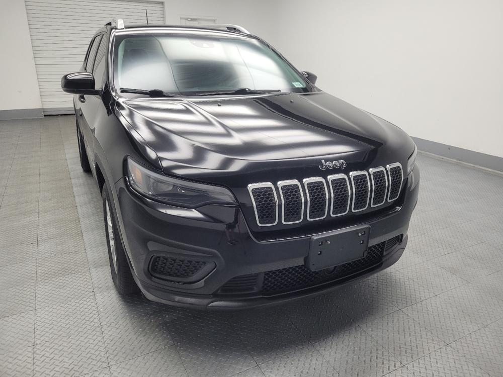 used 2021 Jeep Cherokee car, priced at $18,795