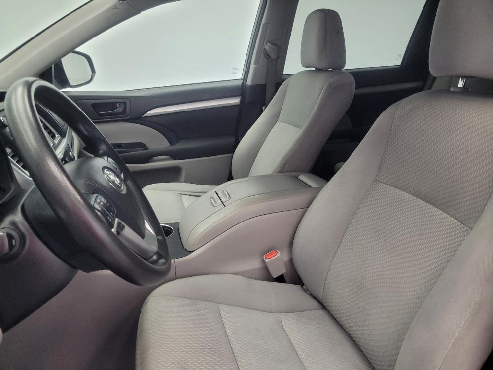 used 2017 Toyota Highlander car, priced at $22,295
