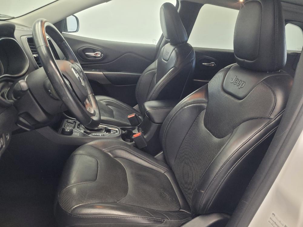 used 2019 Jeep Cherokee car, priced at $22,095