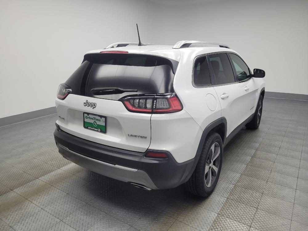 used 2019 Jeep Cherokee car, priced at $22,095