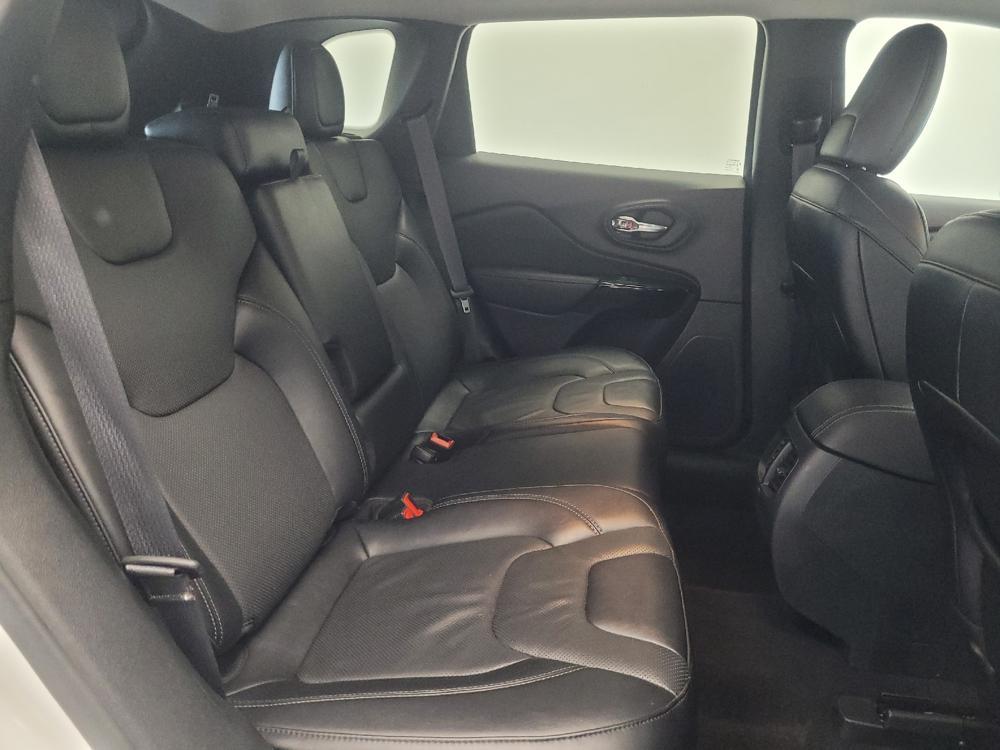 used 2023 Jeep Cherokee car, priced at $25,895