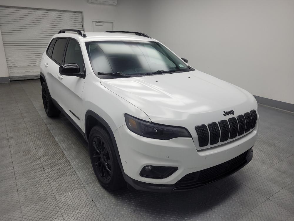 used 2023 Jeep Cherokee car, priced at $25,895