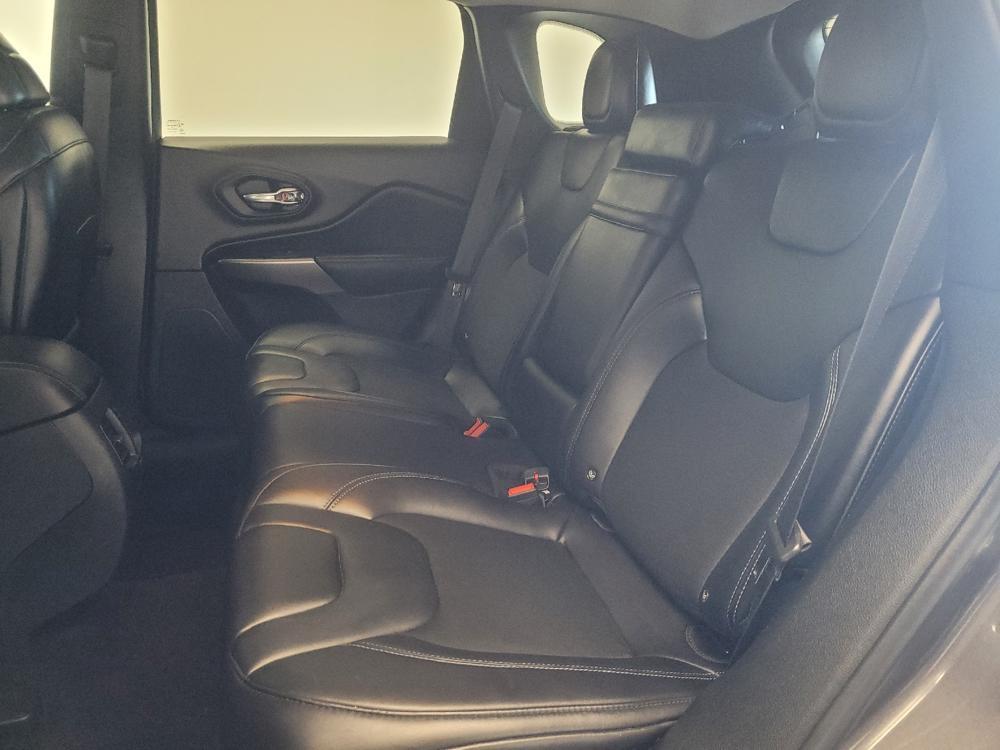 used 2019 Jeep Cherokee car, priced at $20,395