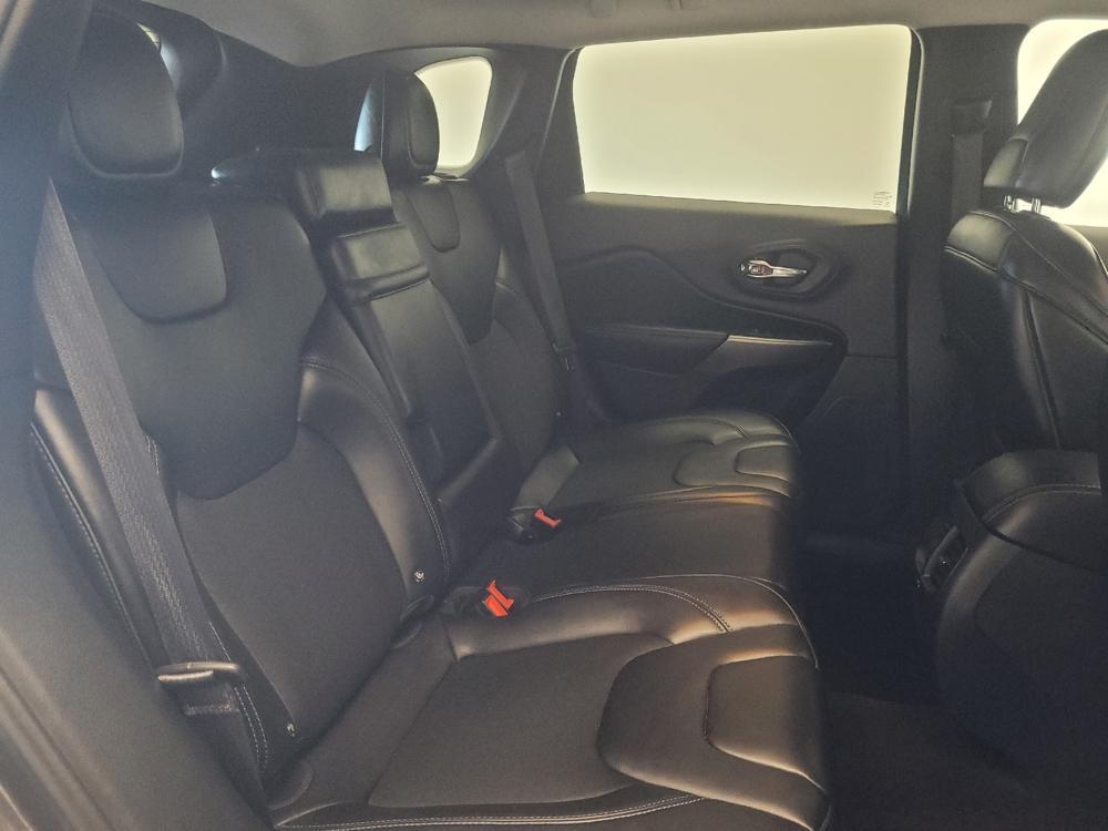 used 2019 Jeep Cherokee car, priced at $20,395