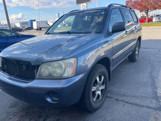 used 2003 Toyota Highlander car, priced at $3,991