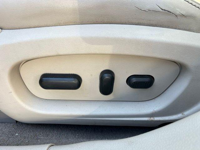 used 2010 Ford Taurus car, priced at $7,789