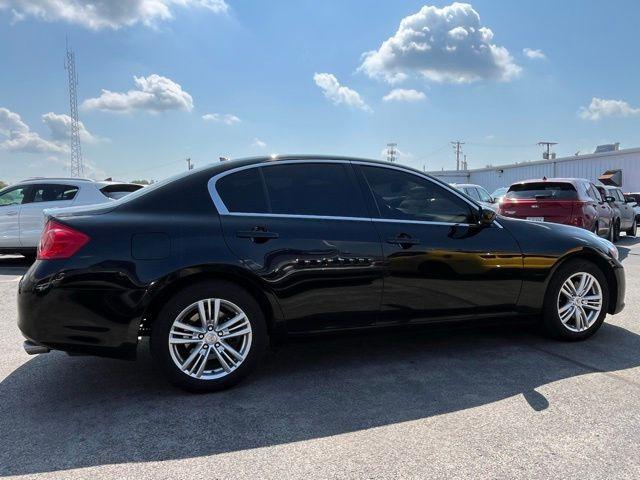 used 2015 INFINITI Q40 car, priced at $6,800