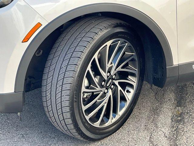 used 2019 Lincoln Nautilus car, priced at $16,408
