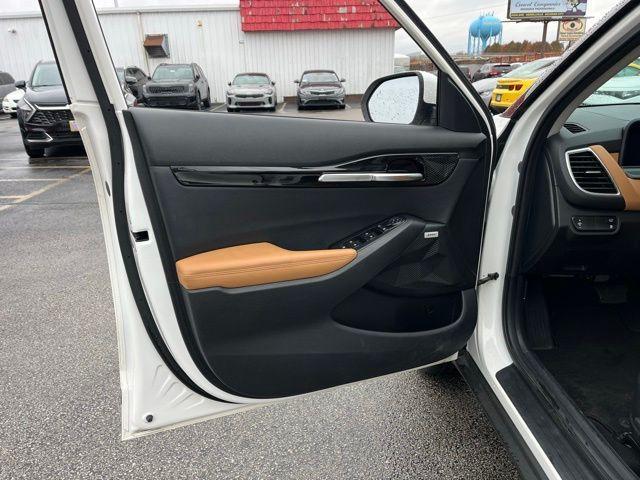 used 2024 Kia Seltos car, priced at $25,000