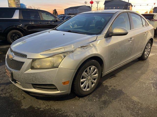 used 2011 Chevrolet Cruze car, priced at $3,500