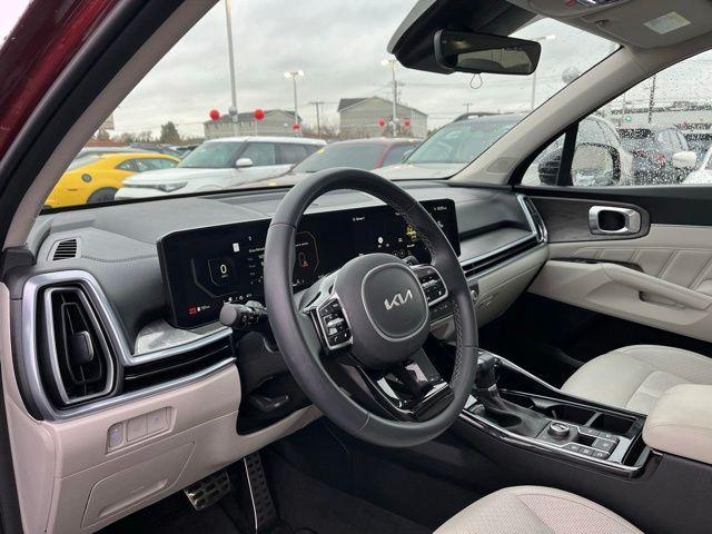 used 2025 Kia Sorento car, priced at $39,649
