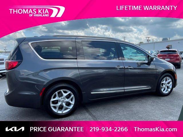 used 2020 Chrysler Pacifica car, priced at $22,169