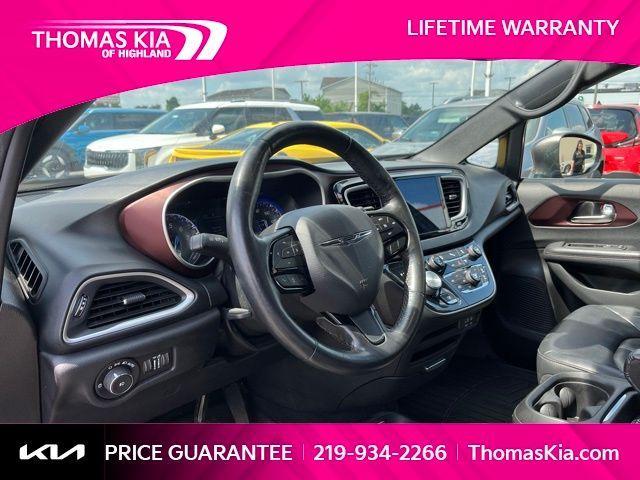 used 2020 Chrysler Pacifica car, priced at $22,169