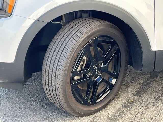 used 2024 Kia Telluride car, priced at $40,953