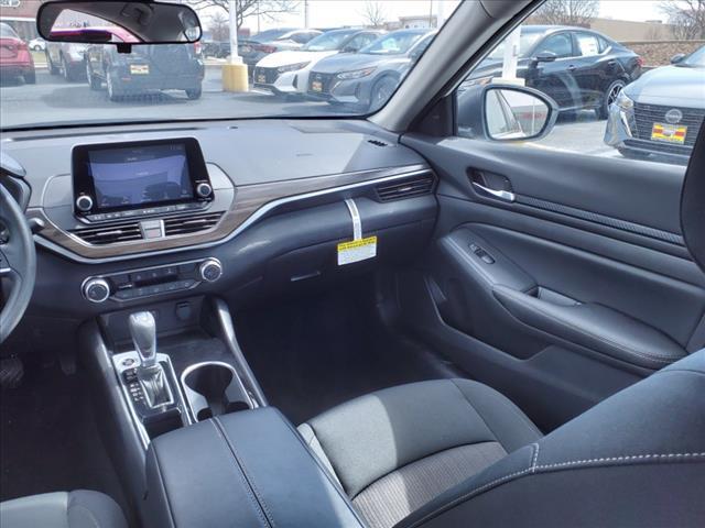 used 2024 Nissan Altima car, priced at $25,000
