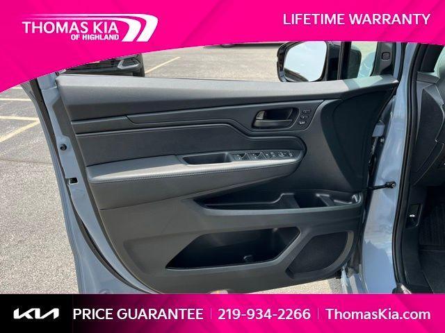 used 2023 Honda Odyssey car, priced at $39,558