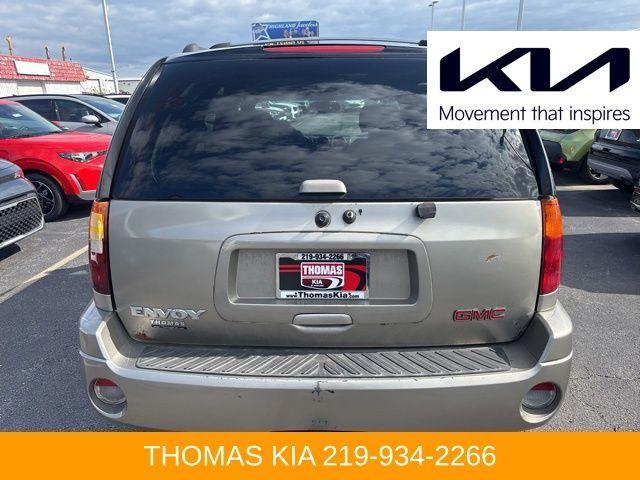 used 2002 GMC Envoy car, priced at $3,000