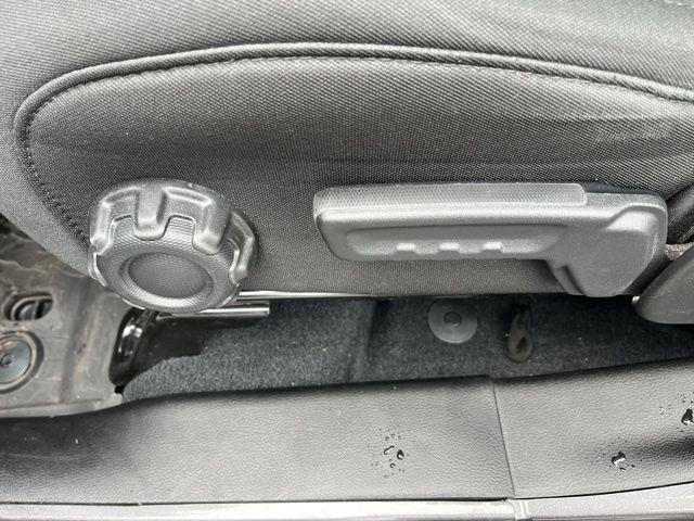 used 2022 Jeep Wrangler Unlimited car, priced at $31,498