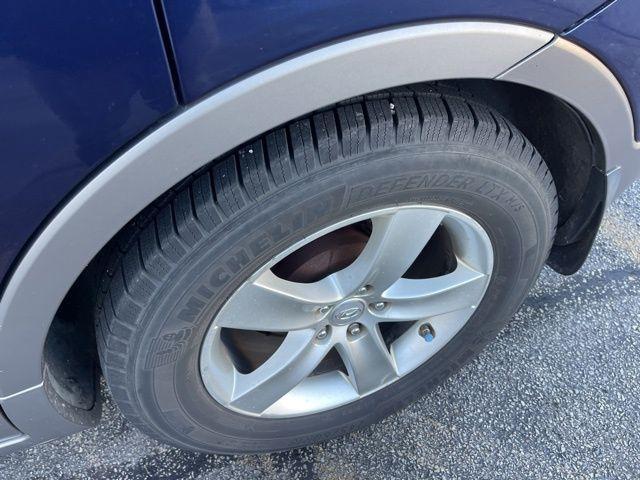 used 2011 Hyundai Veracruz car, priced at $7,995