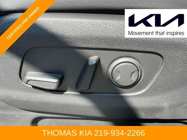 used 2023 Kia Carnival car, priced at $28,786