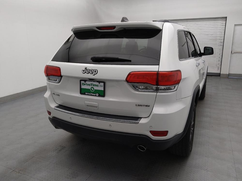 used 2017 Jeep Grand Cherokee car, priced at $18,295