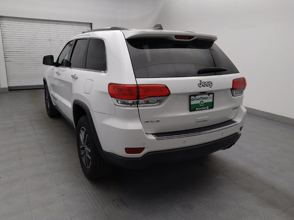 used 2017 Jeep Grand Cherokee car, priced at $18,295