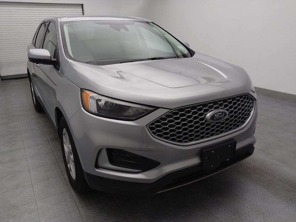 used 2024 Ford Edge car, priced at $26,895