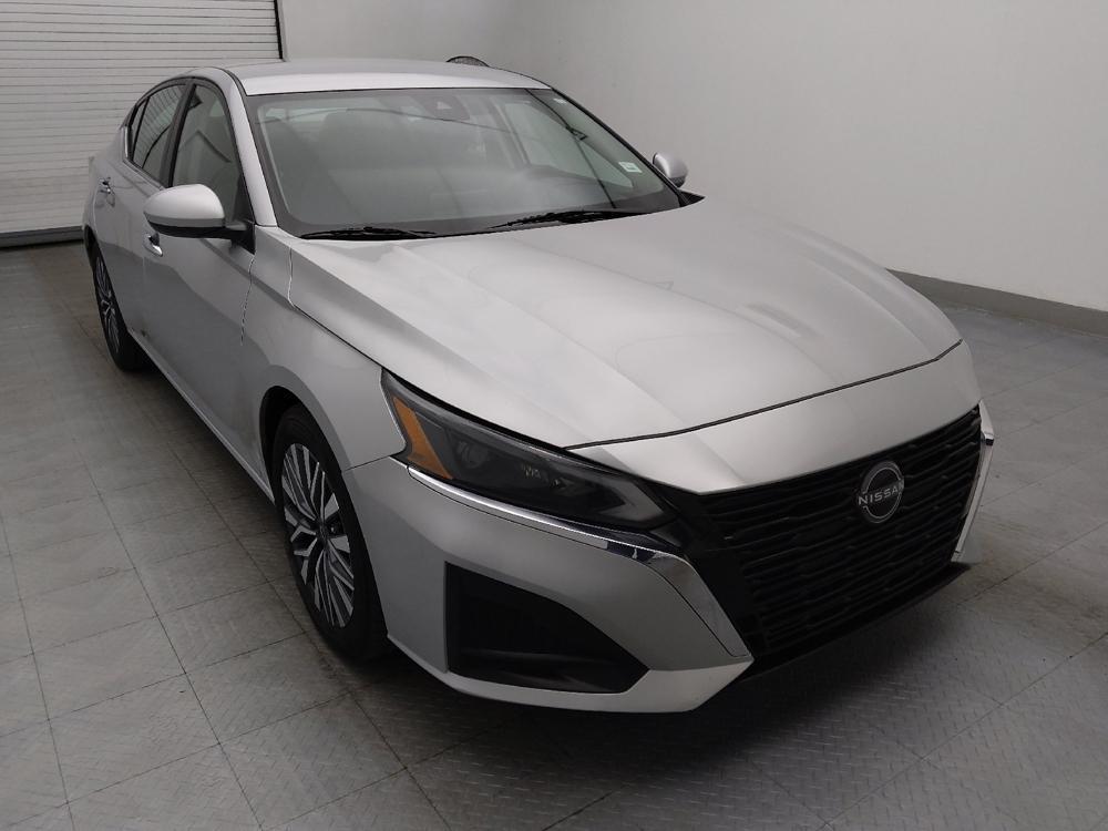 used 2023 Nissan Altima car, priced at $22,995