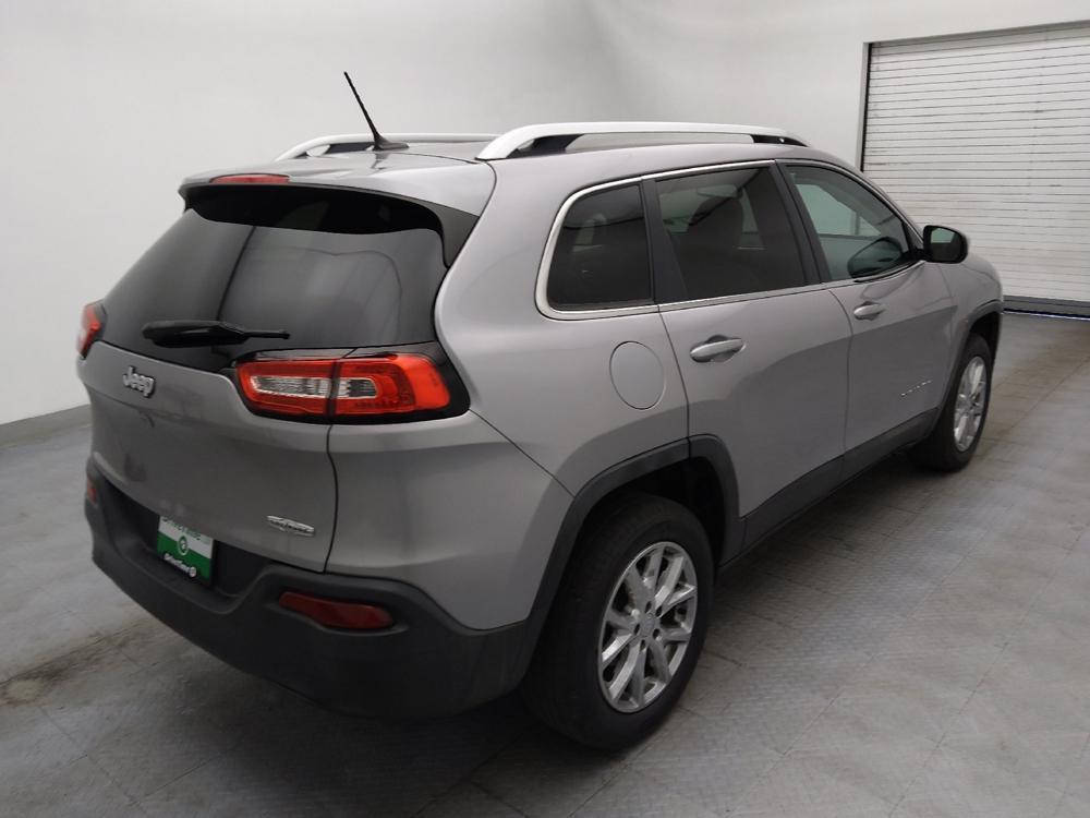 used 2018 Jeep Cherokee car, priced at $13,395