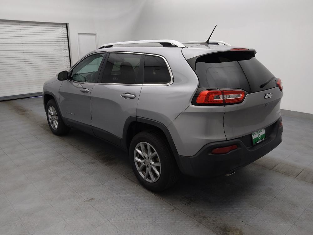 used 2018 Jeep Cherokee car, priced at $13,395