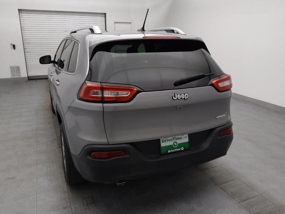 used 2018 Jeep Cherokee car, priced at $13,395
