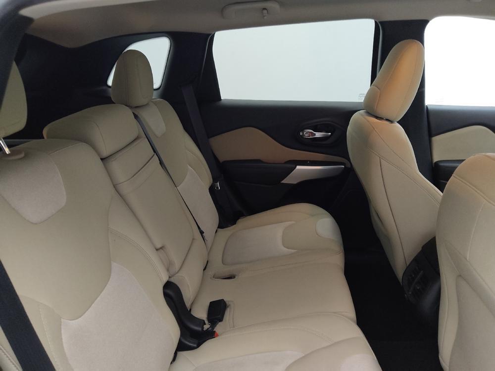 used 2018 Jeep Cherokee car, priced at $13,395