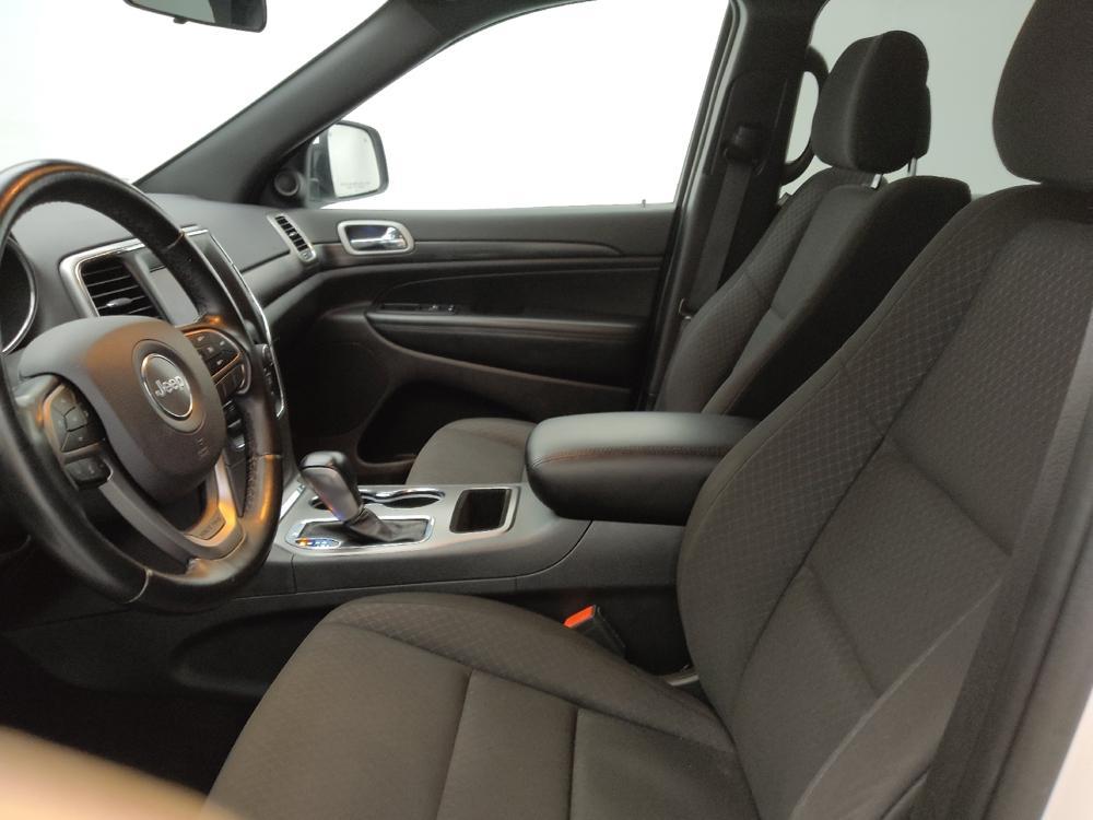 used 2020 Jeep Grand Cherokee car, priced at $22,195