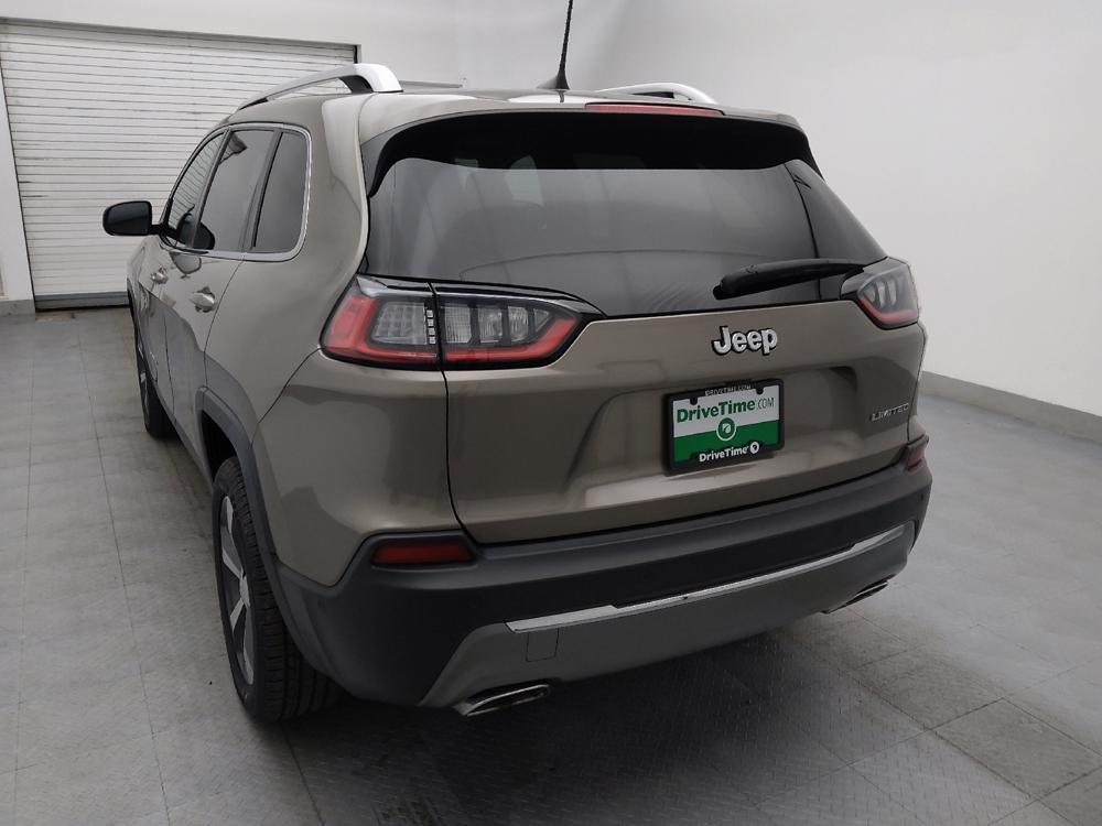 used 2019 Jeep Cherokee car, priced at $21,095