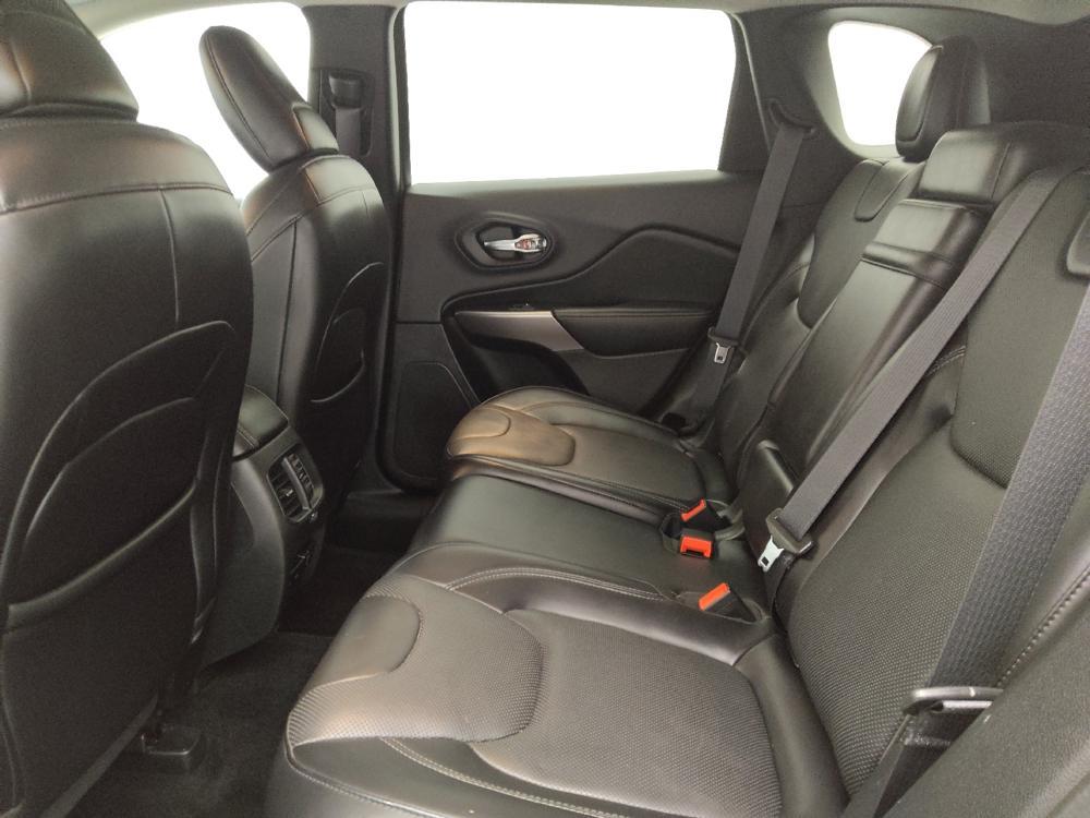 used 2019 Jeep Cherokee car, priced at $21,095