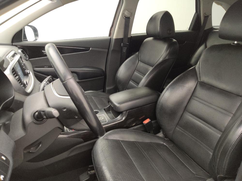 used 2019 Kia Sorento car, priced at $16,395