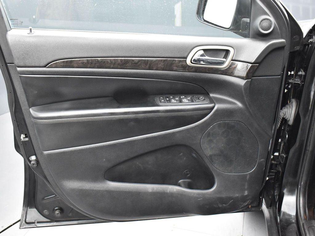 used 2013 Jeep Grand Cherokee car, priced at $5,700