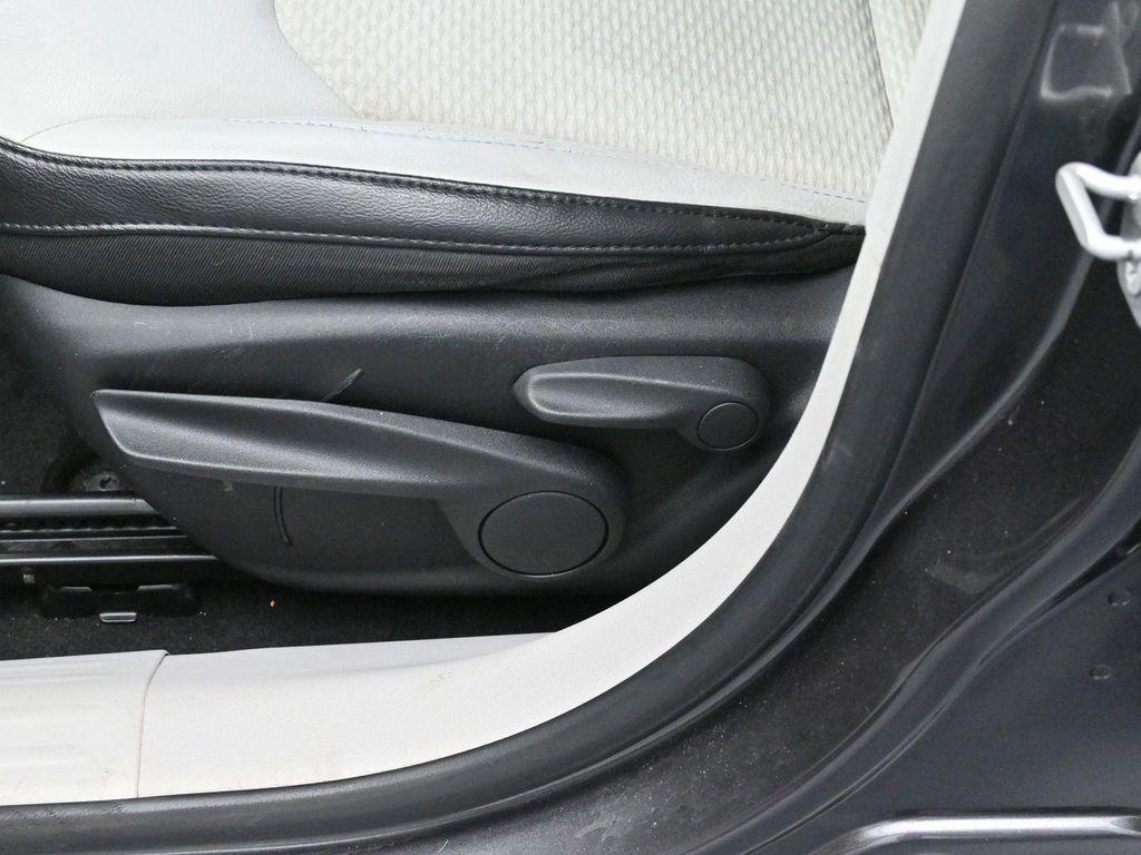 used 2022 Jeep Compass car, priced at $17,500