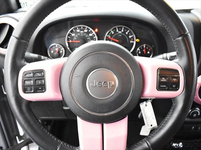 used 2015 Jeep Wrangler Unlimited car, priced at $17,500
