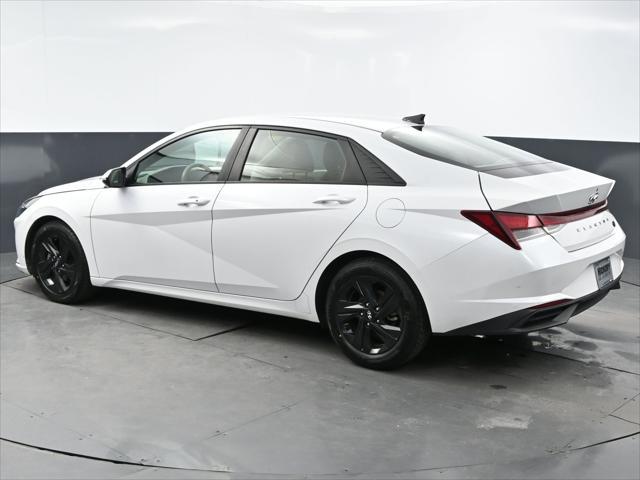 used 2021 Hyundai Elantra car