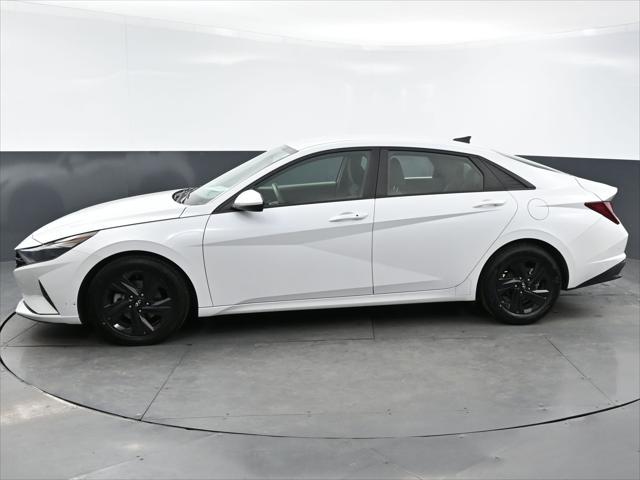 used 2021 Hyundai Elantra car