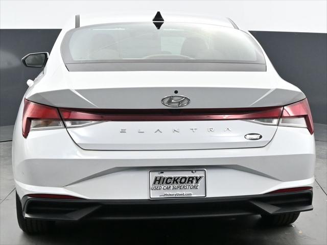 used 2021 Hyundai Elantra car