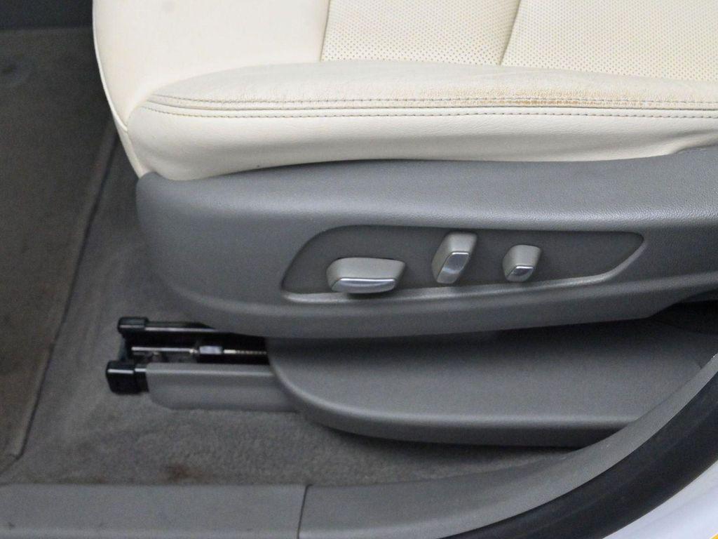 used 2020 Cadillac XT6 car, priced at $25,000